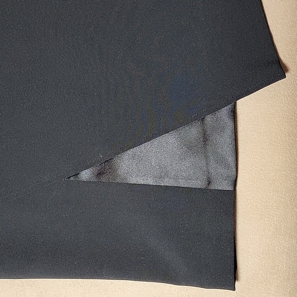 WHBM Black on Black Satin Block Sleeveless Sheath Dress Size 2 NWT - Picture 5 of 13